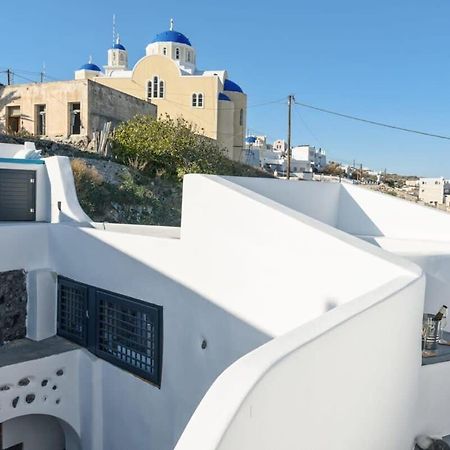 شقة Santorini Traditional Apt With Private Hot Tub ثيرا المظهر الخارجي الصورة